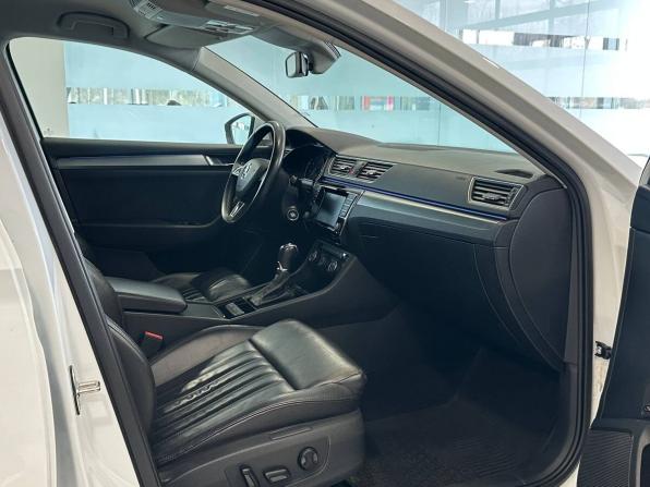 Skoda Superb III с пробегом 2015 года, цена 1 505 000 рублей, 188565 км, лифтбек, Автокод Объявления