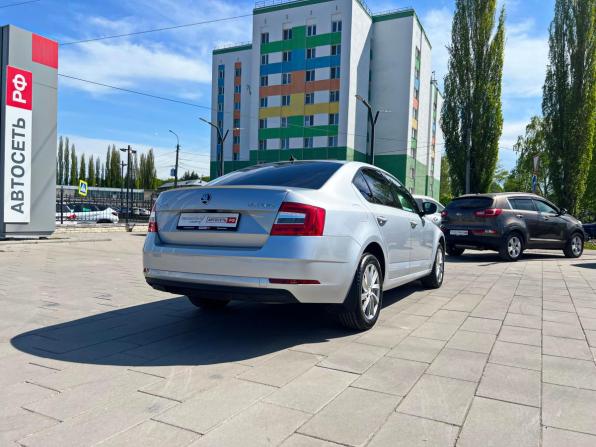Skoda Octavia III (A7) Рестайлинг с пробегом 2018 года, цена 1 861 500 рублей, 88423 км, лифтбек, Автокод Объявления