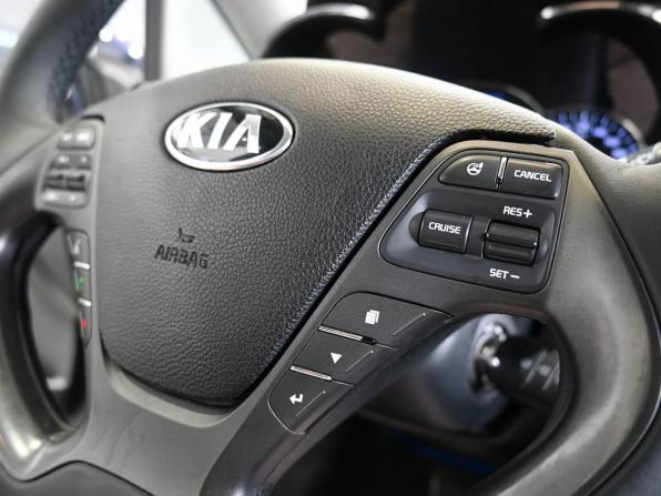 Kia Cerato III с пробегом 2015 года, цена 1 299 900 рублей, 158981 км, седан, Автокод Объявления