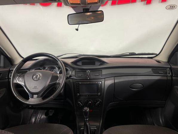 Dongfeng H30 Cross с пробегом 2016 года, цена 550 000 рублей, 124710 км, хэтчбек, Автокод Объявления