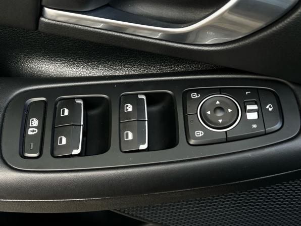 Hyundai Sonata VIII (DN8) с пробегом 2020 года, цена 2 399 000 рублей, 27160 км, седан, Автокод Объявления