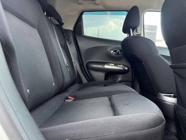 Nissan Juke I с пробегом 2012 года, цена 900 000 рублей, 152222 км, внедорожник, Автокод Объявления