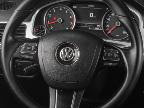 Volkswagen Touareg II с пробегом 2012 года, цена 1 849 000 рублей, 225152 км, внедорожник, Автокод Объявления