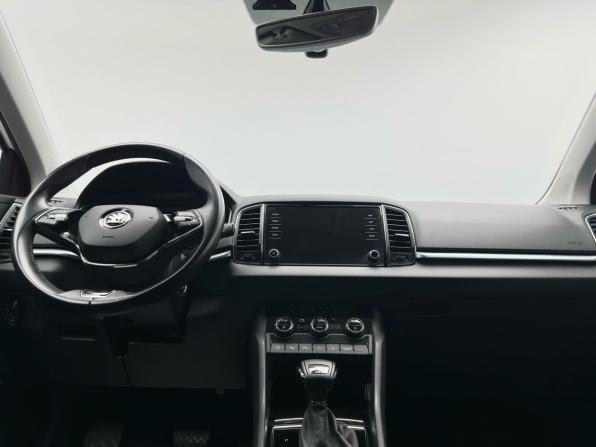 Skoda Karoq I с пробегом 2020 года, цена 2 429 000 рублей, 98215 км, внедорожник, Автокод Объявления