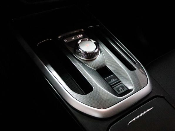 Haval Jolion I Рестайлинг с пробегом 2025 года, цена 2 199 000 рублей, 15734 км, внедорожник, Автокод Объявления