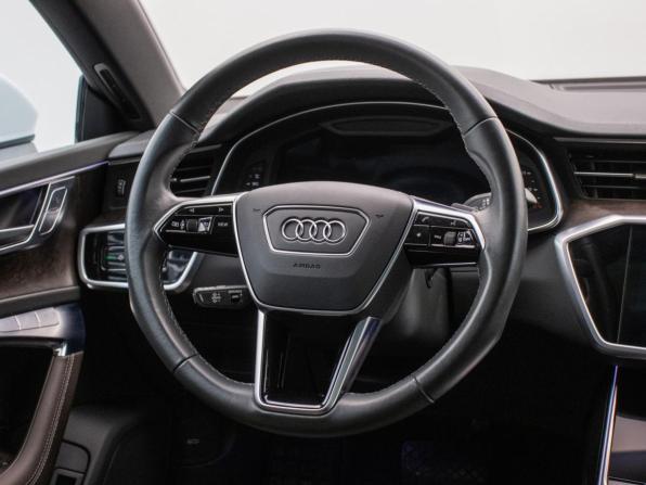 Audi A7 II (4K) с пробегом 2021 года, цена 5 490 000 рублей, 87281 км, лифтбек, Автокод Объявления