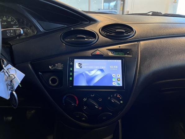 Ford Focus I Рестайлинг с пробегом 2004 года, цена 177 000 рублей, 312063 км, хэтчбек, Автокод Объявления