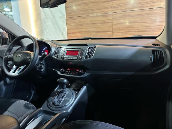 Kia Sportage III с пробегом 2012 года, цена 1 499 990 рублей, 104857 км, внедорожник, Автокод Объявления