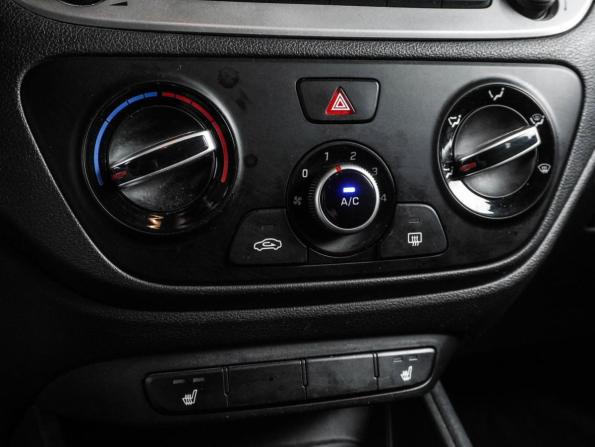 Hyundai Solaris II Рестайлинг с пробегом 2022 года, цена 1 599 000 рублей, 101033 км, седан, Автокод Объявления