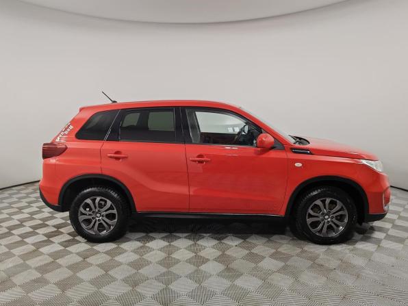 Suzuki Vitara II Рестайлинг с пробегом 2019 года, цена 1 775 000 рублей, 66089 км, внедорожник, Автокод Объявления
