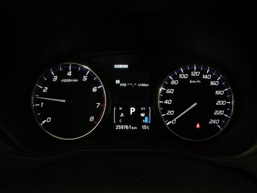 Mitsubishi Outlander III Рестайлинг 2 Санкт-Петербург  - изображение 12