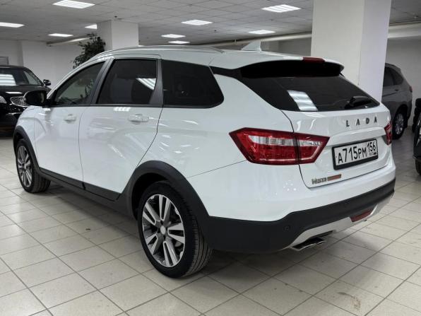 Lada (ВАЗ) Vesta I с пробегом 2021 года, цена 1 300 000 рублей, 51949 км, универсал, Автокод Объявления