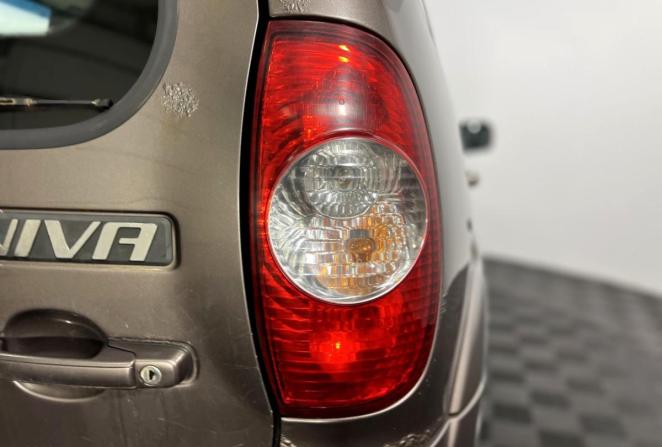 Chevrolet Niva I Рестайлинг с пробегом 2013 года, цена 325 000 рублей, 126396 км, внедорожник, Автокод Объявления