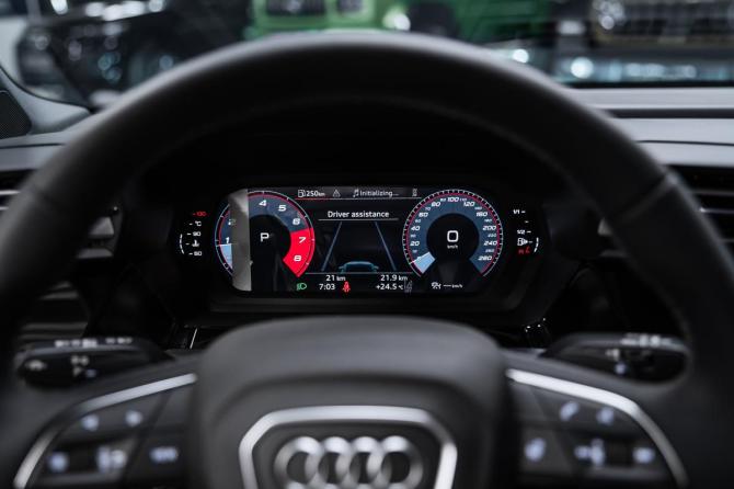 Новый Audi A3 IV (8Y) Рестайлинг 2026 года, цена 4 250 000 рублей, хэтчбек, Автокод Объявления