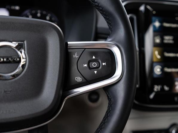 Volvo XC40 I с пробегом 2021 года, цена 3 849 000 рублей, 83514 км, внедорожник, Автокод Объявления