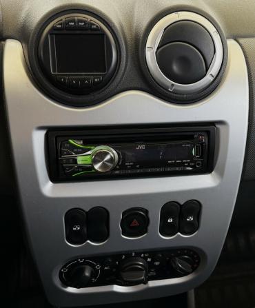 Renault Sandero I с пробегом 2013 года, цена 520 000 рублей, 240498 км, хэтчбек, Автокод Объявления