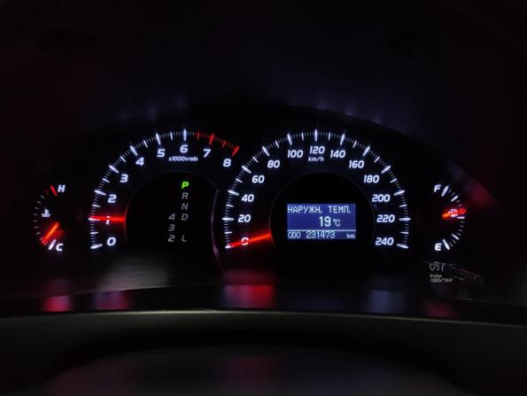 Toyota Camry VI (XV40) Рестайлинг с пробегом 2010 года, цена 1 390 000 рублей, 231470 км, седан, Автокод Объявления