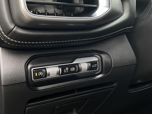 Geely Okavango I с пробегом 2023 года, цена 2 449 000 рублей, 29900 км, внедорожник, Автокод Объявления