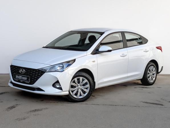 Hyundai Solaris II Рестайлинг с пробегом 2022 года, цена 1 670 000 рублей, 74258 км, седан, Автокод Объявления
