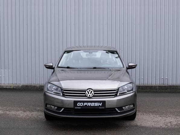 Volkswagen Passat B7 с пробегом 2012 года, цена 859 000 рублей, 228989 км, седан, Автокод Объявления