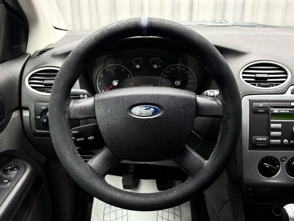 Ford Focus II с пробегом 2005 года, цена 449 000 рублей, 227411 км, хэтчбек, Автокод Объявления