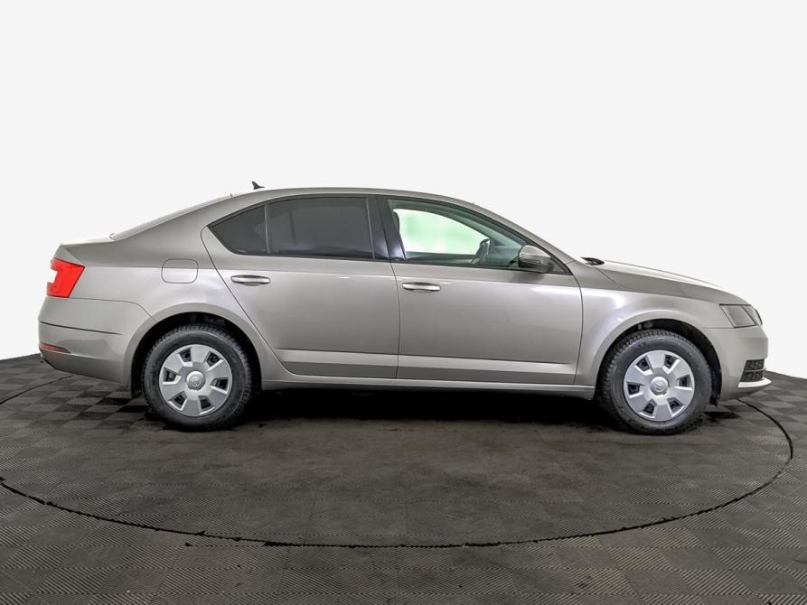 Skoda Octavia III (A7) Рестайлинг Москва  - изображение 4
