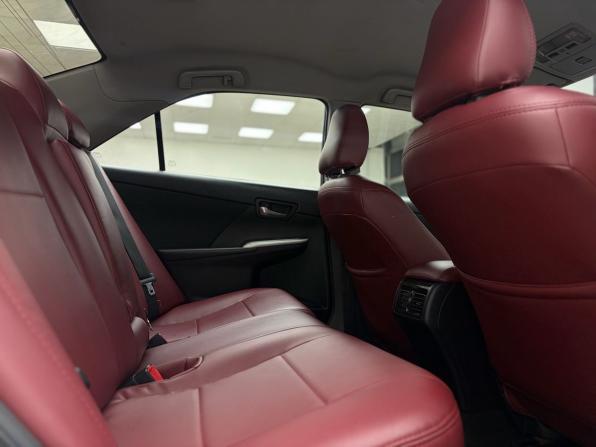 Toyota Camry VII (XV50) Рестайлинг с пробегом 2017 года, цена 1 599 000 рублей, 220320 км, седан, Автокод Объявления