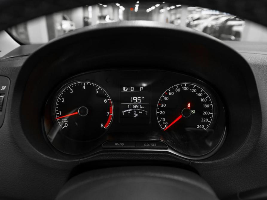 Volkswagen Polo V Москва  - изображение 11