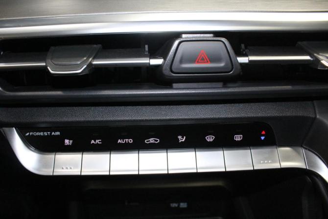 Changan CS35 Plus I Рестайлинг с пробегом 2024 года, цена 1 809 000 рублей, 7500 км, внедорожник, Автокод Объявления