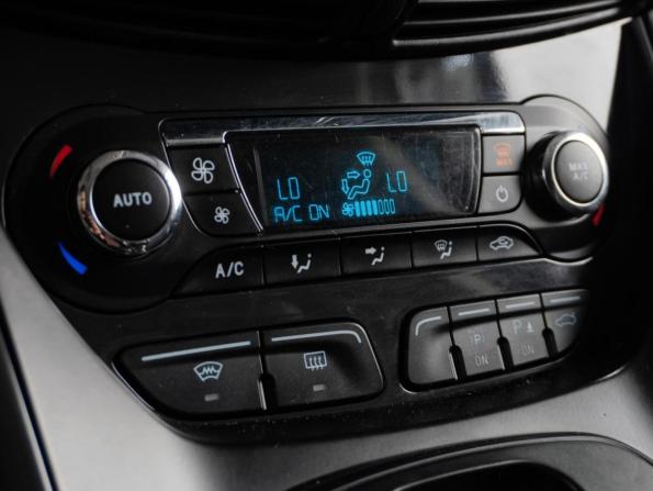 Ford Kuga II с пробегом 2013 года, цена 1 139 000 рублей, 221196 км, внедорожник, Автокод Объявления