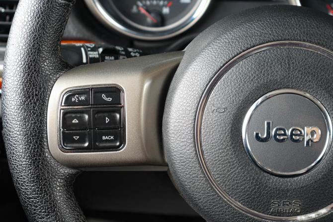 Jeep Grand Cherokee IV (WK2) с пробегом 2012 года, цена 1 679 000 рублей, 282000 км, внедорожник, Автокод Объявления