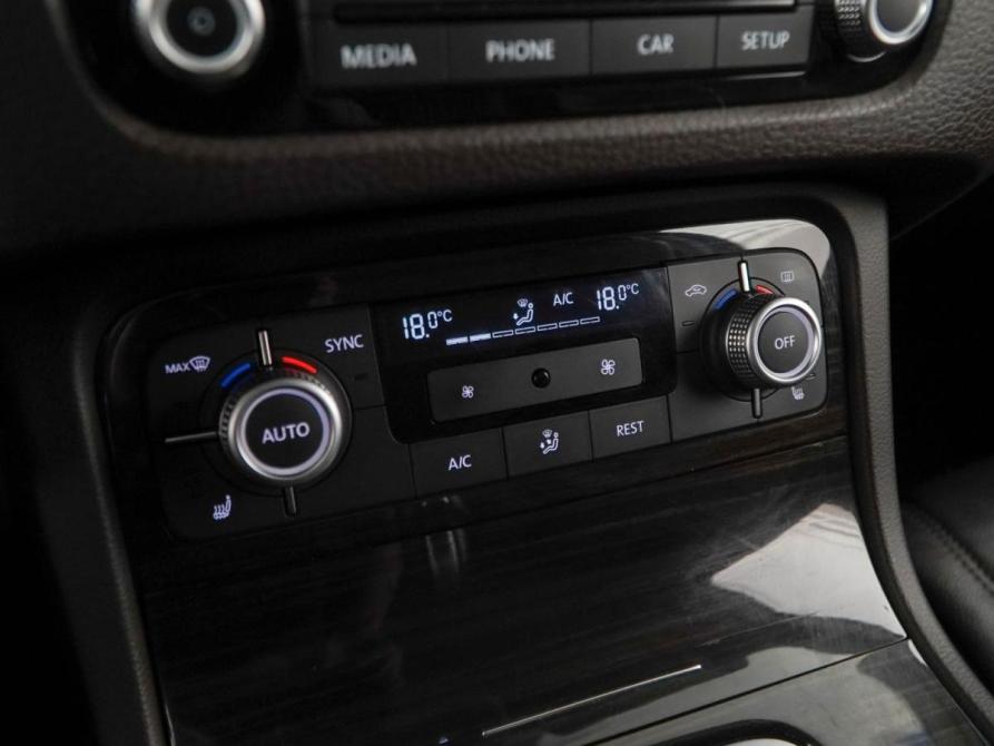 Volkswagen Touareg II Рестайлинг Москва  - изображение 19