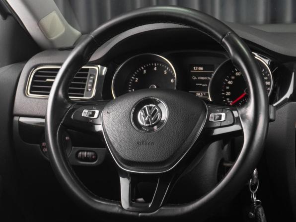 Volkswagen Jetta VI Рестайлинг с пробегом 2017 года, цена 1 349 000 рублей, 136532 км, седан, Автокод Объявления
