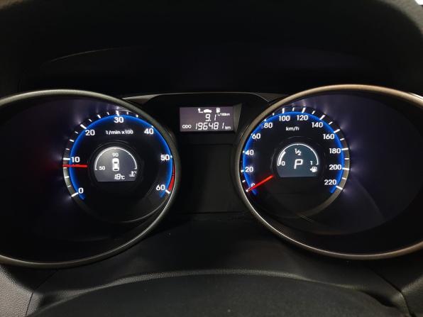 Hyundai ix35 I Рестайлинг с пробегом 2013 года, цена 1 211 000 рублей, 196480 км, внедорожник, Автокод Объявления