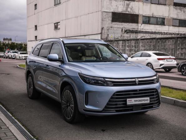 Seres M7 с пробегом 2023 года, цена 3 999 999 рублей, 8690 км, внедорожник, Автокод Объявления