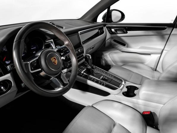 Porsche Macan I Рестайлинг с пробегом 2019 года, цена 5 200 000 рублей, 70569 км, внедорожник, Автокод Объявления