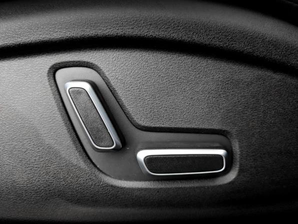 Geely Atlas II с пробегом 2024 года, цена 2 750 000 рублей, 56233 км, внедорожник, Автокод Объявления
