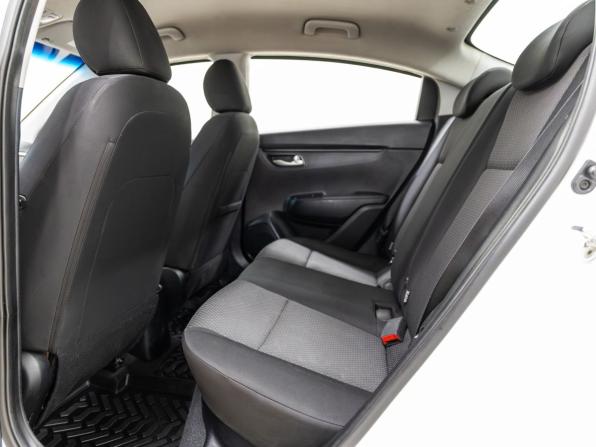 Kia Rio IV Рестайлинг с пробегом 2021 года, цена 1 198 000 рублей, 75024 км, седан, Автокод Объявления