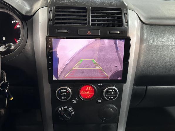 Suzuki Grand Vitara II Рестайлинг с пробегом 2010 года, цена 1 035 000 рублей, 221165 км, внедорожник, Автокод Объявления
