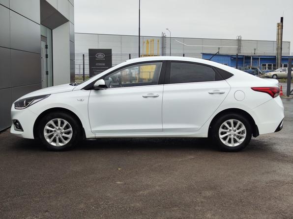 Hyundai Solaris II с пробегом 2017 года, цена 1 399 000 рублей, 106359 км, седан, Автокод Объявления