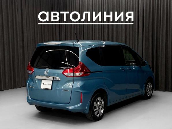 Honda Freed II с пробегом 2017 года, цена 1 350 000 рублей, 157575 км, компактвэн, Автокод Объявления