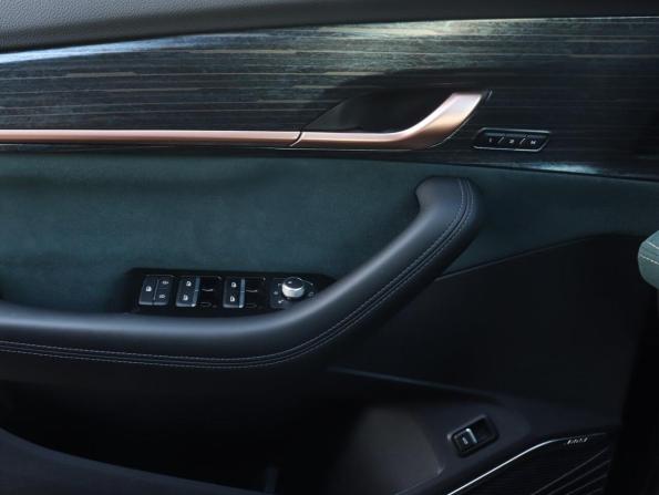 Geely Monjaro I с пробегом 2023 года, цена 3 247 000 рублей, 54137 км, внедорожник, Автокод Объявления