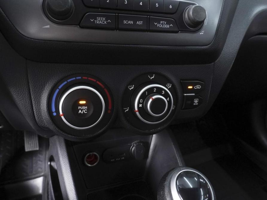 Kia Rio III Ростов-на-Дону  - изображение 14