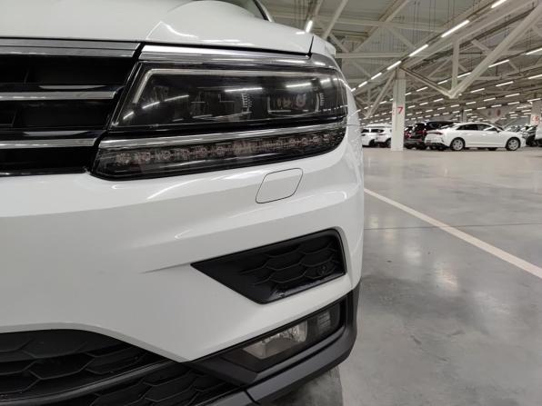 Volkswagen Tiguan II с пробегом 2018 года, цена 2 384 000 рублей, 136283 км, внедорожник, Автокод Объявления