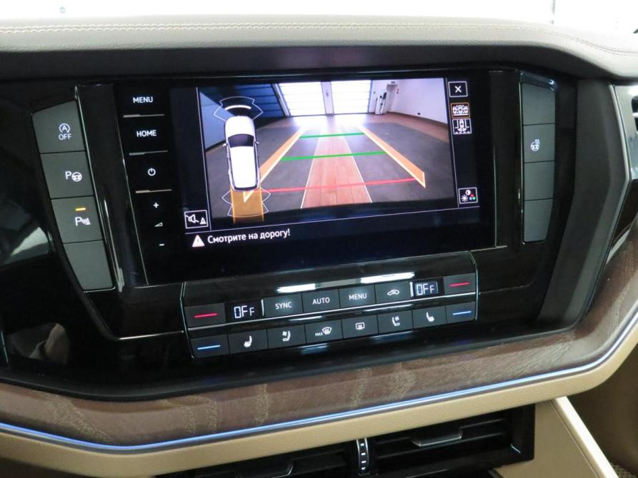 Volkswagen Touareg III Санкт-Петербург  - изображение 17