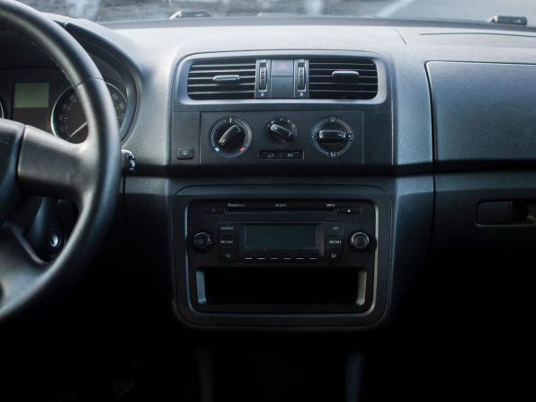 Skoda Fabia II Рестайлинг с пробегом 2012 года, цена 440 000 рублей, 146146 км, хэтчбек, Автокод Объявления