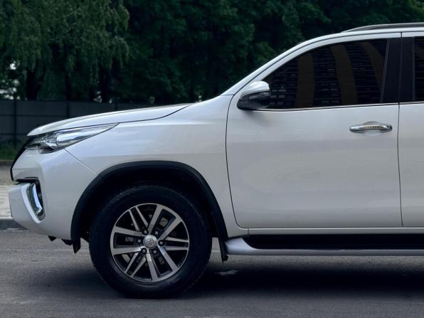 Toyota Fortuner II с пробегом 2017 года, цена 3 250 000 рублей, 146646 км, внедорожник, Автокод Объявления