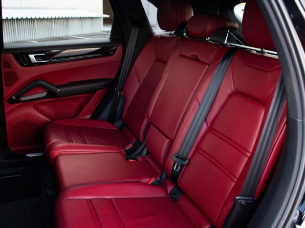 Porsche Cayenne III с пробегом 2018 года, цена 7 398 000 рублей, 46000 км, внедорожник, Автокод Объявления