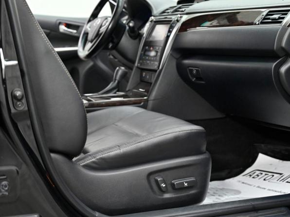 Toyota Camry VII (XV50) Рестайлинг с пробегом 2016 года, цена 1 269 000 рублей, 108048 км, седан, Автокод Объявления