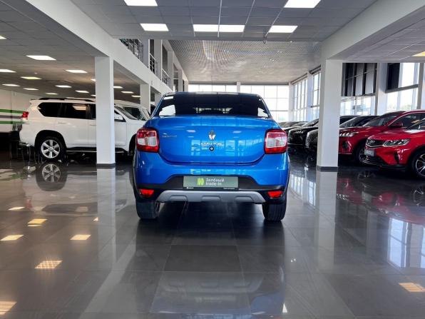 Renault Logan II Рестайлинг с пробегом 2019 года, цена 1 325 000 рублей, 53002 км, седан, Автокод Объявления